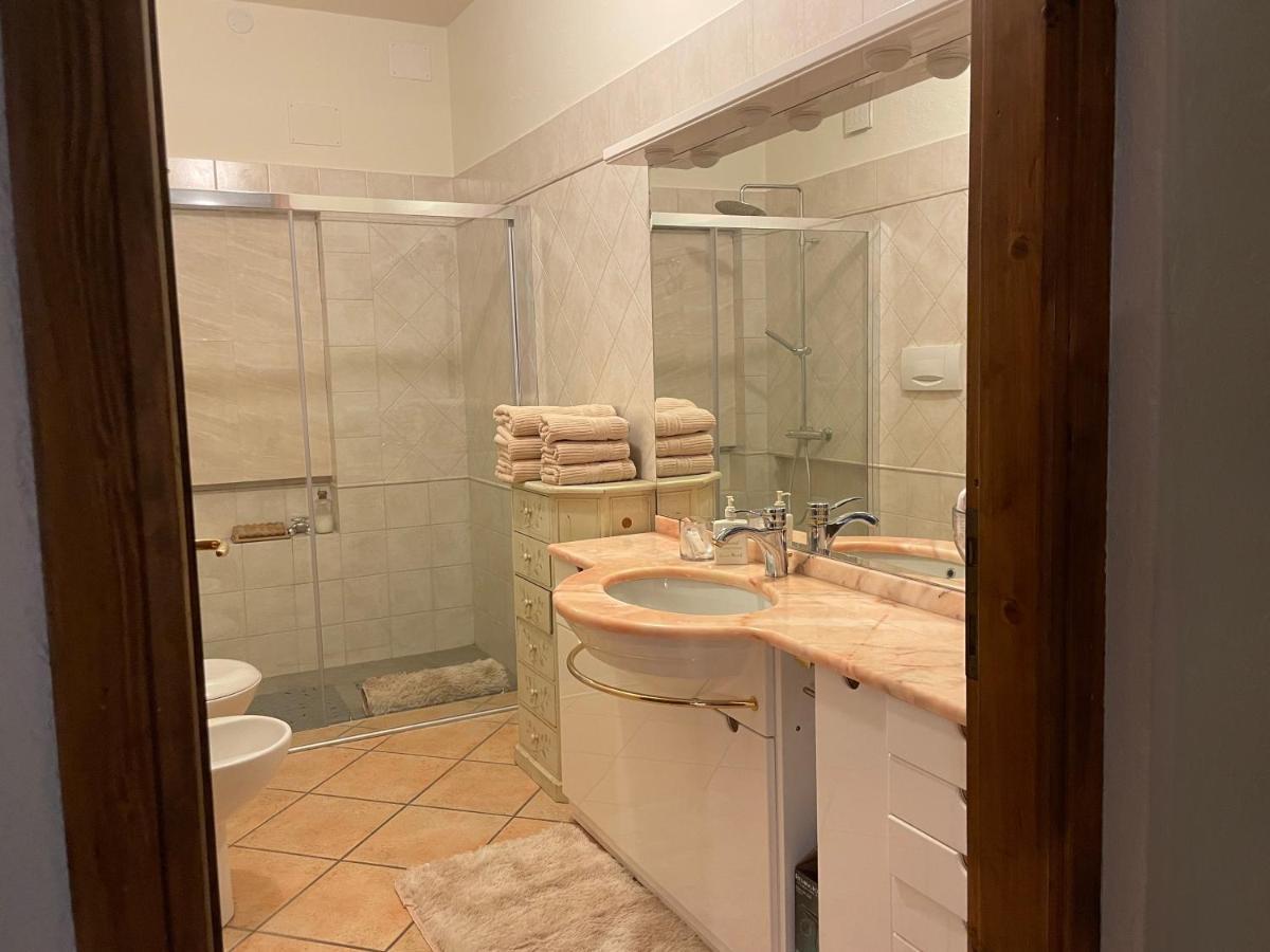 Villa Selva - Piemonte Agrate Conturbia Ngoại thất bức ảnh